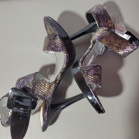 Doll House heels size 8 1/2 animal print - Picture 4 of 8
